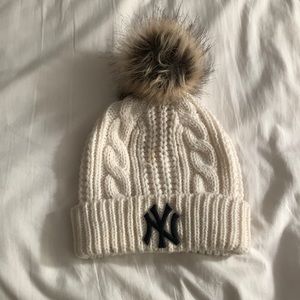 Yankees winter hat
